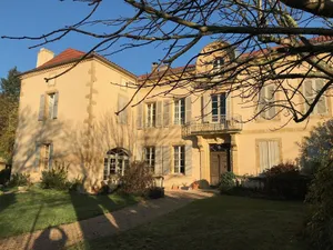 Image of Beautiful Maison de Maitre with large garden and private pool