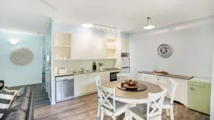 Image of Baden 58 - Rainbow Shores. Aircon. Wifi. Pools Walk to beach