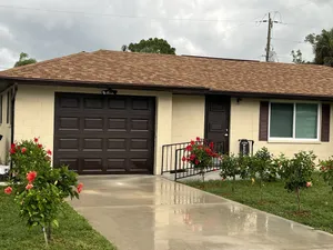Image of Very Cute Cottage , in Bonita- Queen Bed + 2 Rollaway Beds. Near the Beach!