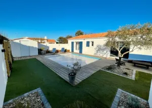 Image of Exceptional villa with swimming pool