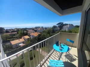 Image of Royan Pontaillac – APPARTEMENT VUE MER – balcon – WIFI – confort simple