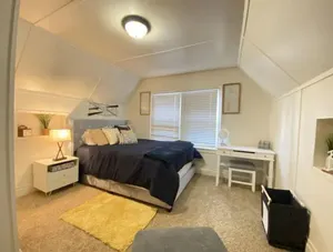 Image of Sky in Portland Studio-Apartment across from OHSU