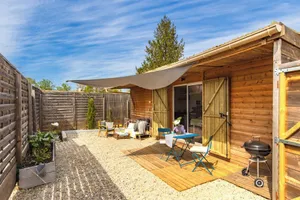 Image of Chalet \"in Medoc 3\" with Private Garden & Wi-Fi
