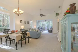 Image of 2BR villa centrally located in University Park - Forest View
