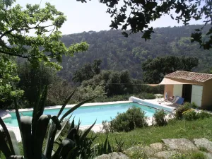 Image of 8 people, 4bed, very quiet, east and south facing, heated pool, nature