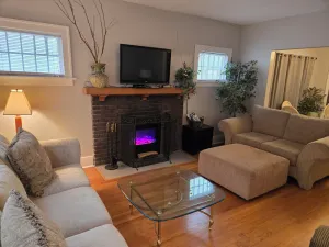 Image of Beautiful Spacious Home - Near Charles Schwab Field- CWS, CHI Arena, Downtown