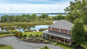 Image of 240' Private Beachfront @Kent Island Love Point - Great for Large Groups