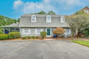 Image of Kent Condo - 39260 Retreat