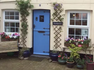 Image of Tranquil Fisherman's Cottage a Minute From The Beach with free reserved parking