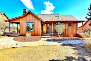 Image of Cabin at Brasada Ranch Resort\/ 2 Master BD\/2.5Ba  w\/golf course Views & Hot Tub