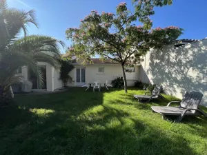 Image of 070 - House with exterior close to the city center