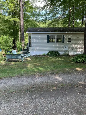 Image of Peaceful Get-Away Near Conneaut Lake