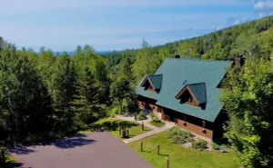 Image of Private Lux 5-Bedroom Ski-In\/Ski-Out Resort Home @ Lutsen with Lake Views.