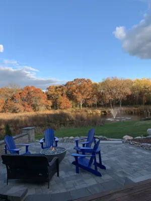 Image of Updated 2BR,  Pool Table-Movie Theatre-Hiking trails-Fountain-ERX motor park