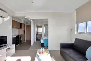 Image of Lovely 1-bedroom in the Heart of Mackay  w\/ Pool