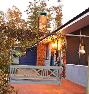 Image of Lake Seminole Cottage 1 mile away, ramps & Big Jims.