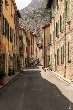 Image of 5 bedroom house in beautiful UNESCO walled village in the Pyrenees