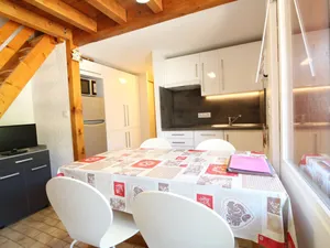 Image of Studio au centre, 4 pers, proche remontées, balcon ouest, équipements complets - FR-1-572-262