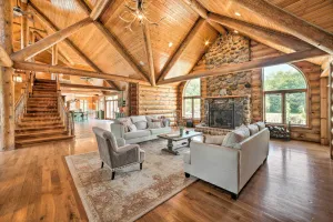 Image of Aloha Ranch 10,000 sq\/ft, 40 acres, game room, theater, fishing pond, and more!