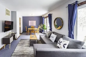 Image of Secluded 2BR Loft - Minutes from Downtown AA!