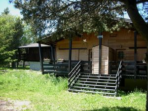 Image of Chalet en Bois Dans Clairière à Pyrénées 2000