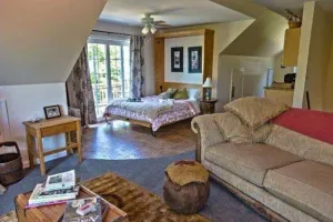 Image of Spectacular Mountain views with all the amentities nearby