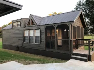 Image of Waynoka Lil' Lodge One
