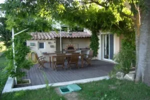 Image of Provencal farmhouse in the countryside Arlesienne - Heated pool