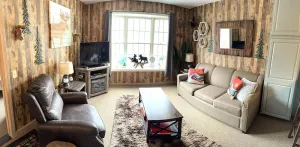 Image of Gorgeous 1st FL Mtn View Jiminy Suite Sleeps 4 Ski On Off