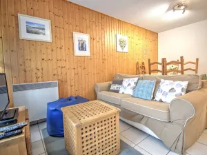 Image of Appartement 2 pièces à Morzine, centre-ville, proche pistes, balcon sud, parking couvert, 6 couchages - FR-1-524-41
