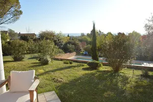 Image of Large villa on the hillsides of Toulouse