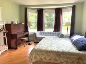Image of Private 1st Floor Studio in Victorian Home - Steps to LL Bean, Downtown Freeport