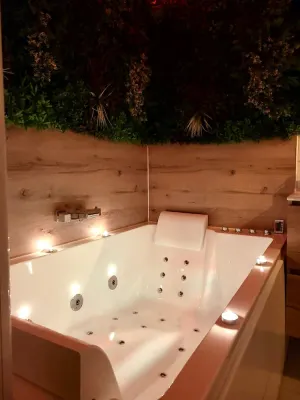 Image of Le Parc, logement de charme avec SPA privatif - LE HAVRE