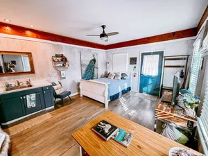 Image of The Cottage - Farm Stay  Petting Zoo - 5 mins off I-95