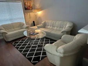 Image of Lovely 1-bedroom townhomes 🏡 with nice accessories