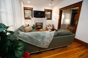Image of Coastal Craftsman · Cozy, Charming & Central