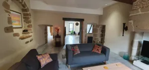 Image of Stylish house in quaint chateau town sleeps 10\/12