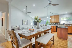 Image of 5 Bedroom wine Country Home, Grill, Hot Tub, Granny unit in Santa Rosa