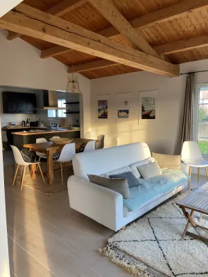 Image of House sleeps 8 near Luzeronde