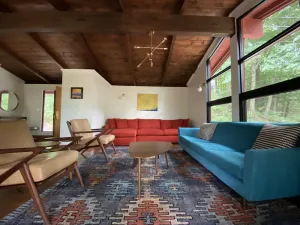 Image of Cherrybrook Hideaway - Book now for autumn colors!