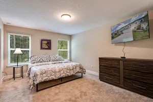 Image of Spacious Orange Park Townhome |Main Level King Suite |Dogs Ok |Garage Parking |Open Concept |Cable