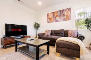 Image of Serene Home in Central Burbank