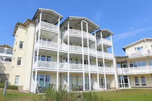 Image of mit Meerblick und Balkon, gratis Nutzung vom AHOI Erlebnisbad und Sauna in Sellin - Meeresblick FeWo 38