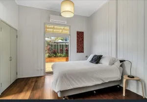 Image of STANLEY COTTAGE