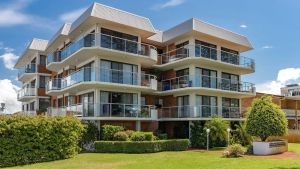 Image of Enjoy this relaxed hamptons inspired coastal getaway located in the heart of Tuncurry village.