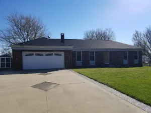 Image of Entire house. Bonus Game Rm. Lg yard w\/firepit\/driveway\/garage.