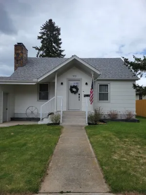 Image of House approximately 7 blocks from downtown Sturgis