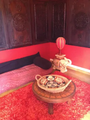 Image of Asian pavilion one minute from the beach