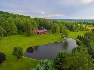 Image of Lazy Bear Cabin Pet Friendly-Handicap Accessible