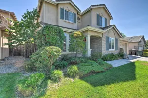 Image of Family-Friendly Tracy House with Patio & Grill!